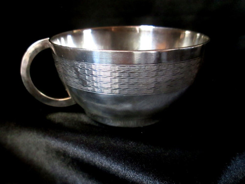 Tasse ciselee art déco - ciselee,