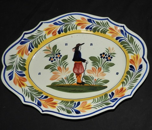 Beau grand plat - , henriot