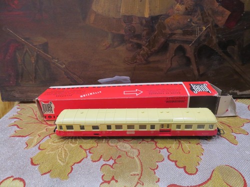 Ancien wagon voyageurs - ancien,
