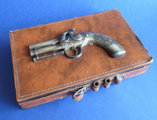 Boîte à bijoux en bois Derringer Pistolet Pistolet Surmonté En Faux Cuir Boîte
