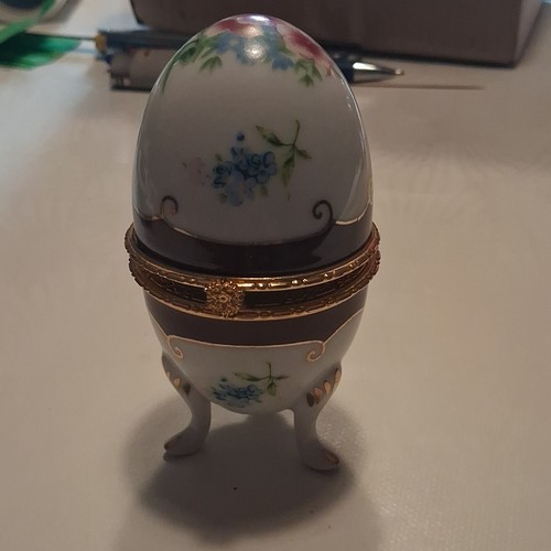 Boîte bonbonnière - , en