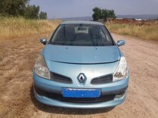 capot  RENAULT CLIO III RS 20
