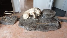 Encrier ancien en marbre décor Lion