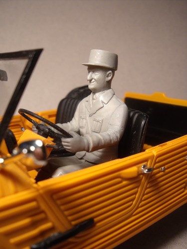 Figurine louis de funes - louis,