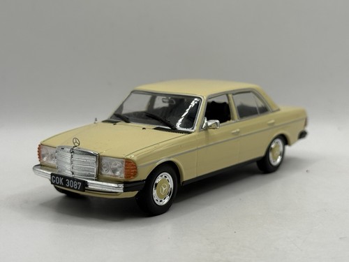 Mercedes w123 ixo - w123, 1/43