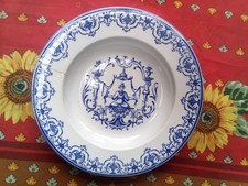 J Vieillard Moustiers Une Assiette Creuse Avec Belles Marques