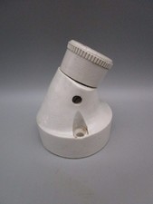 Applique ancienne en porcelaine