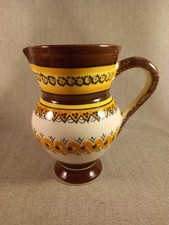 Ancien pichet en faience de Quimper signé Henriot, vase en céramique breton