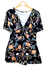 Oxl Top Haut femme taille M noir orange avec decolté motif a fleurs ladies top