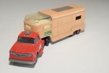 1:60 ?? MATCHBOX DODGE
