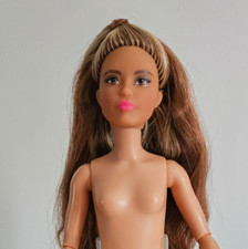 Poupée doll BARBIE Tête