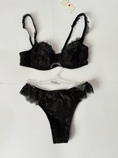 ensemble lingerie sexy Wacoal