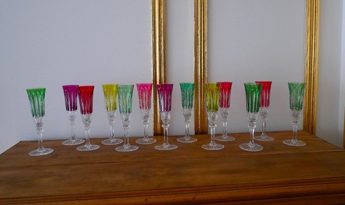Lot flutes champagne - à,