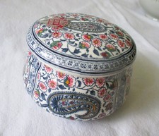 Bonbonnière en Faïence de Gien - Décor Cachemire.                   