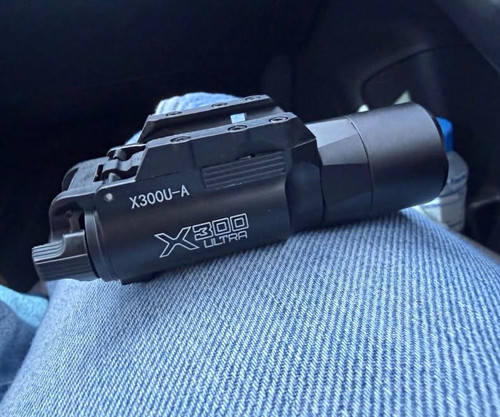 Surefire x300 ultra black - ultra,