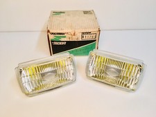 Paire D’ Optiques De Phares