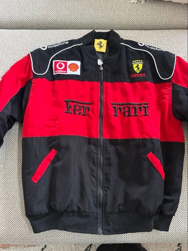 Rare ferrari x vodafone - [rare],