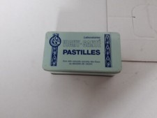 Boîte ancienne de - ,