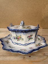 Ancien beurrier en faïence HB