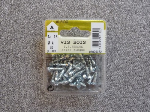 Boite vis à bois - 50,