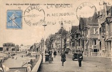 ....CPA/DEP 44/LA BAULE SUR MER LE REMBLAIS VERS LE CASINO 