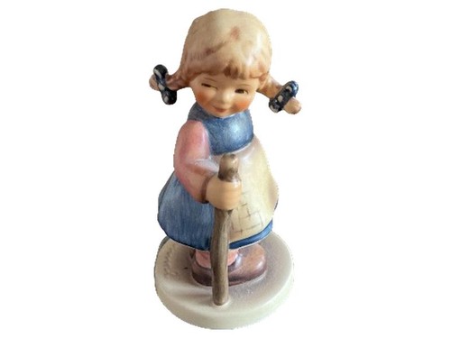 Goebel hummel figurine - hummel,