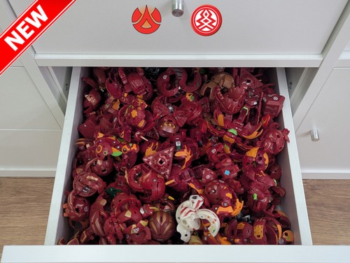 Bakugan pyrus collection - -,