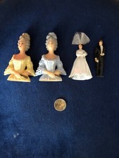 lot de 4 figurines pour pièce