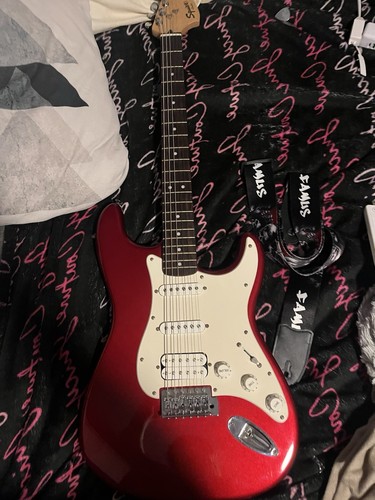 Squier affinity strat - affinity, red