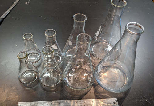 Lot erlenmeyer flasks pyrex - lot, 8