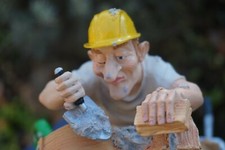 PRO08 FIGURINE PROFISTI