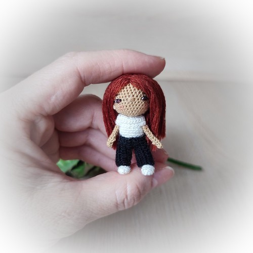 Poupée miniature crochet