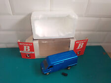 2708232 Voiture 1/43 camion