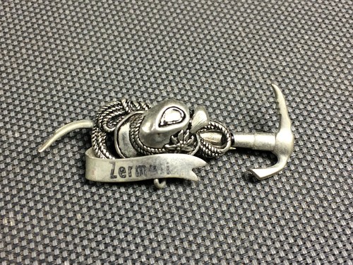 Ancienne petite broche - , en