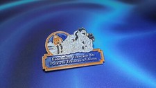 Pin's Fédération Française de Pulka et Traineau à Chiens ? - Émaillé Doré Rare