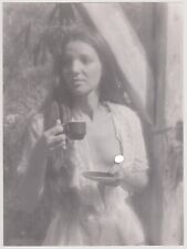 Photo Nu artistique Tirage argentique ~1970/80 Femme café sein nu  24x18