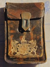 étui à cigarettes en cuir