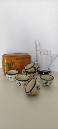 Tasses liqueur faïence - tasses,