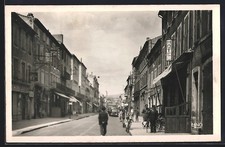 CPA Langogne, Avenue Maréchal Foch et les Hôtels 