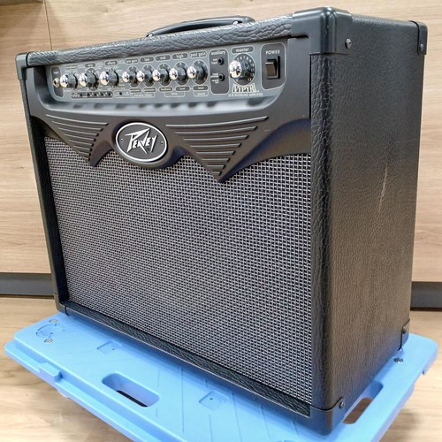 Combo ampli guitare modélisme
