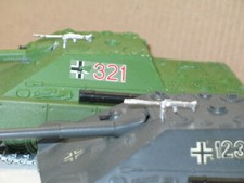 2 mitrailleuses MG en METAL