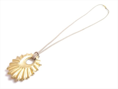 Authentique collier soleil
