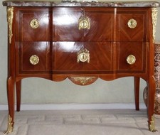 Commode transition XVIII