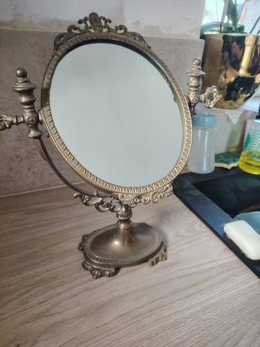 Miroir coiffeuse sur pied - coiffeuse,