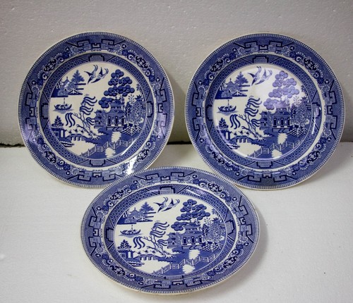 Lot assiettes faïence style - assiettes,
