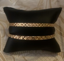 ensemble  deux  Bracelets