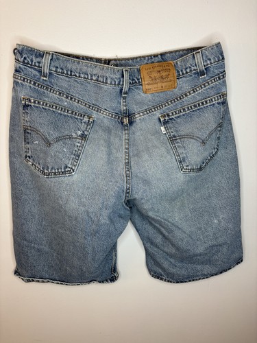 Vintage levi 550 relaxed - vintage, levi’s