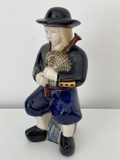 Joueur de biniou faience
