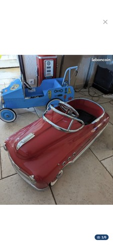 Voitures pédales métal - en,