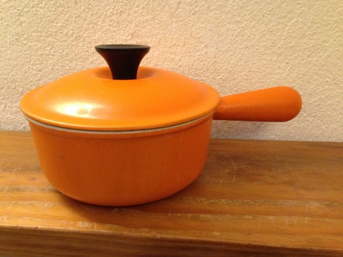 Casserole poêlon en fonte - casserole,